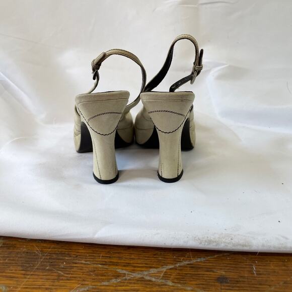Vintage Prada suede peeptoe spoonheel sandals - Picture 6 of 12